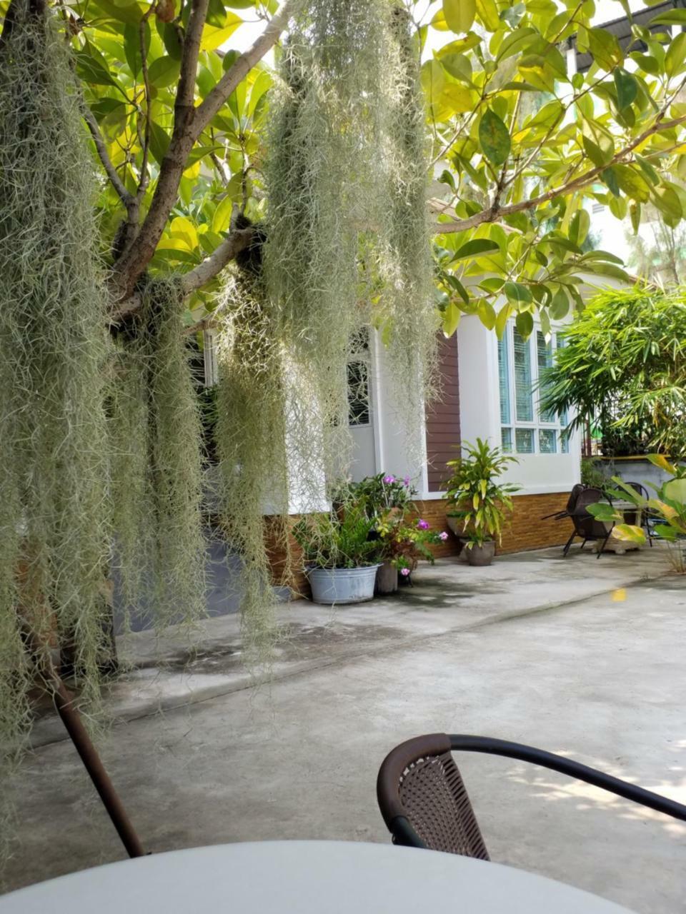 Homestay568 Roi Et Buitenkant foto